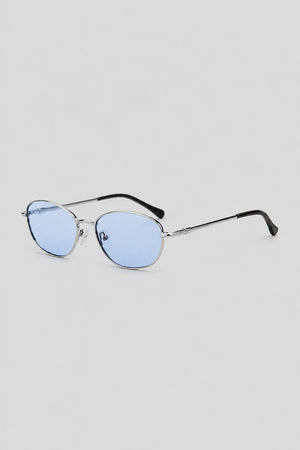 Olivier Marel Biarritz '94 polarized oval sunglasses in silver, detail view