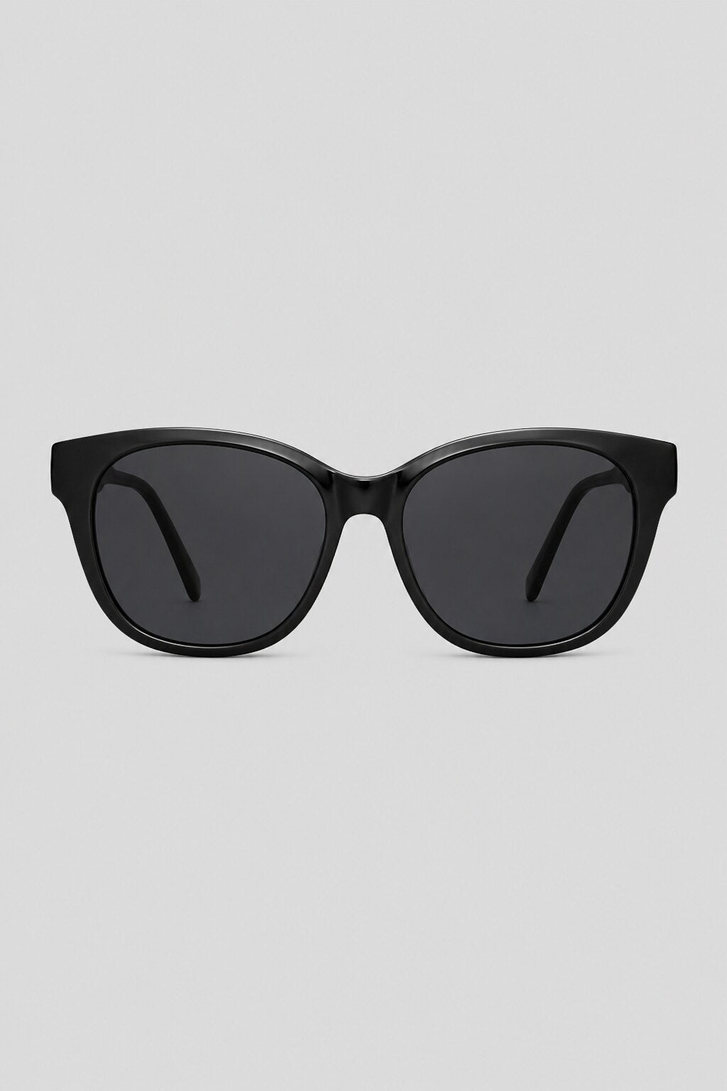 Olivier Marel Courchevel '75 black polarized cat-eye sunglasses, side profile, women's fit