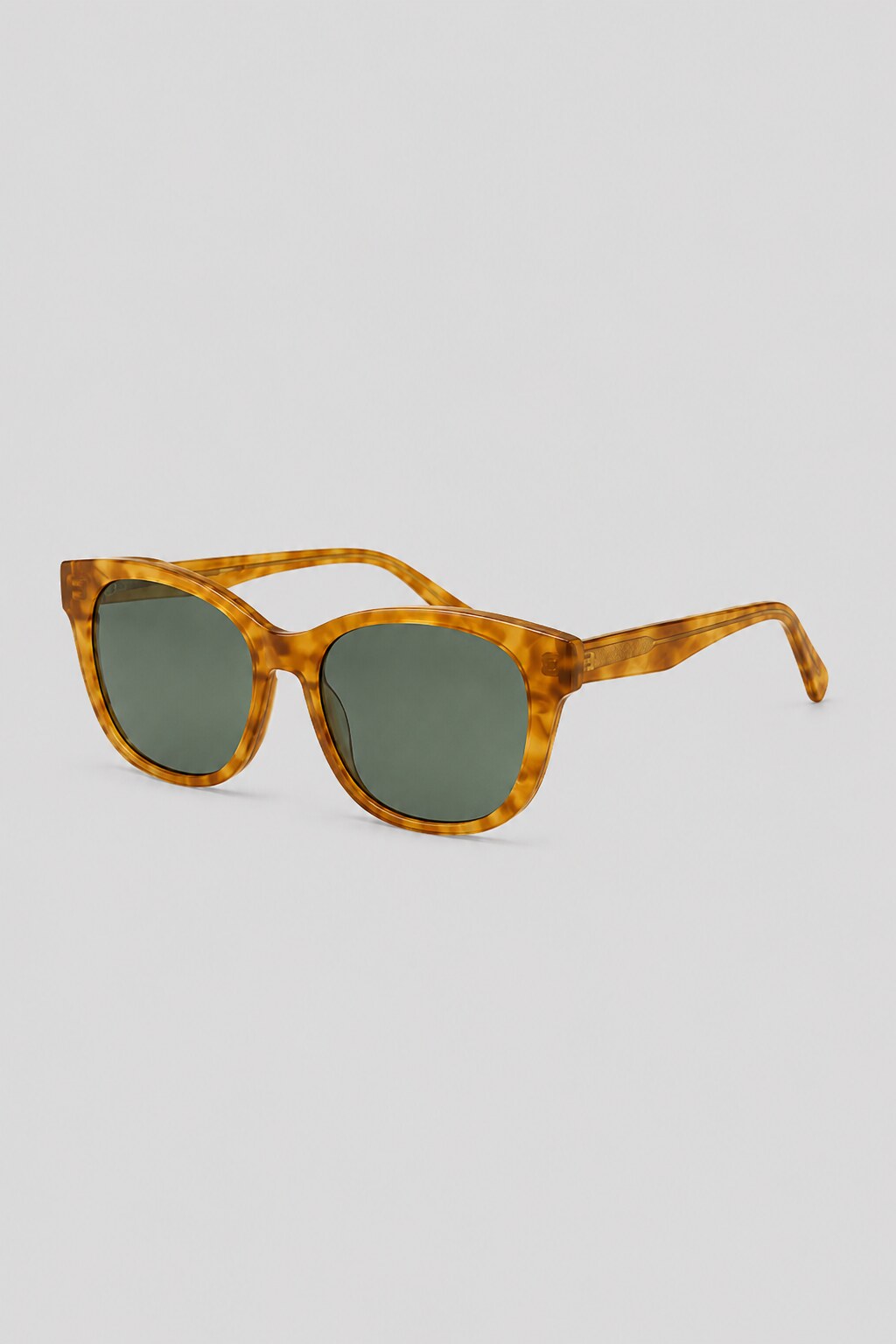 Olivier Marel Courchevel '75 tortoiseshell polarized cat-eye sunglasses in acetate, front view