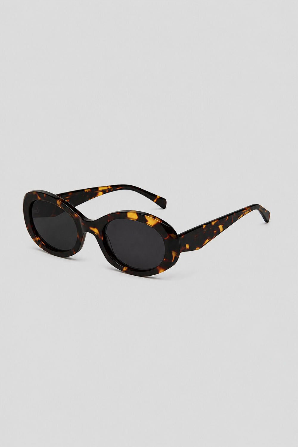 Olivier Marel Gstaad '25 tortoiseshell polarized oval sunglasses, side profile, women's fit