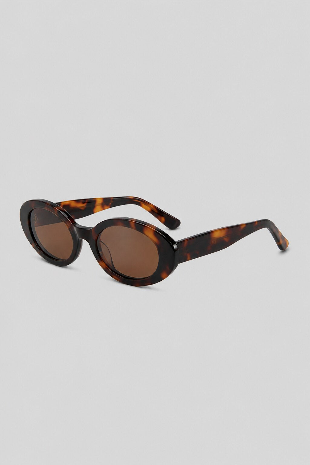 Olivier Marel Ibiza '39 tortoiseshell polarized oval sunglasses, side profile, women's fit