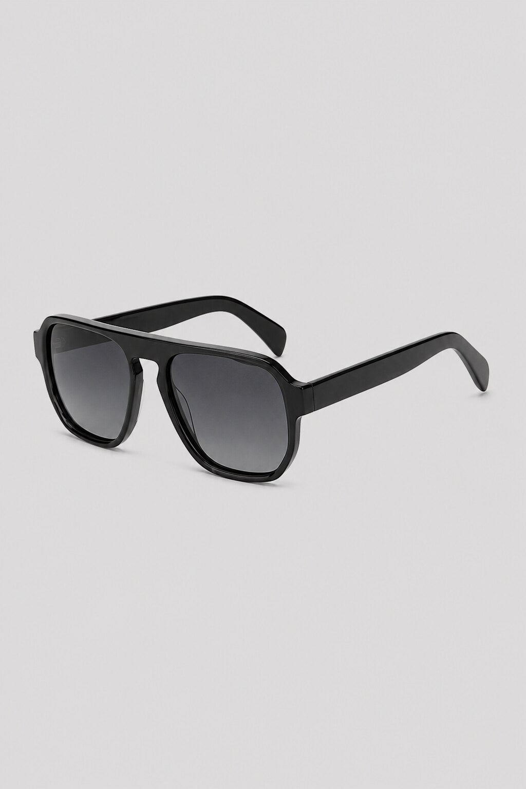 Olivier Marel Interlaken '97 black polarized aviator sunglasses, side profile, men's fit