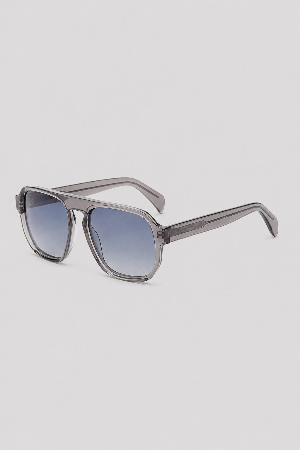 Olivier Marel Interlaken '97 gray polarized aviator sunglasses, side profile, men's fit