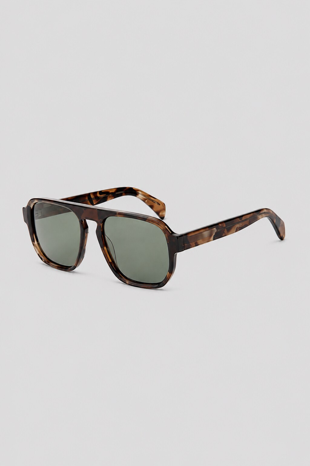 Olivier Marel Interlaken '97 tortoiseshell polarized aviator sunglasses, side profile, men's fit