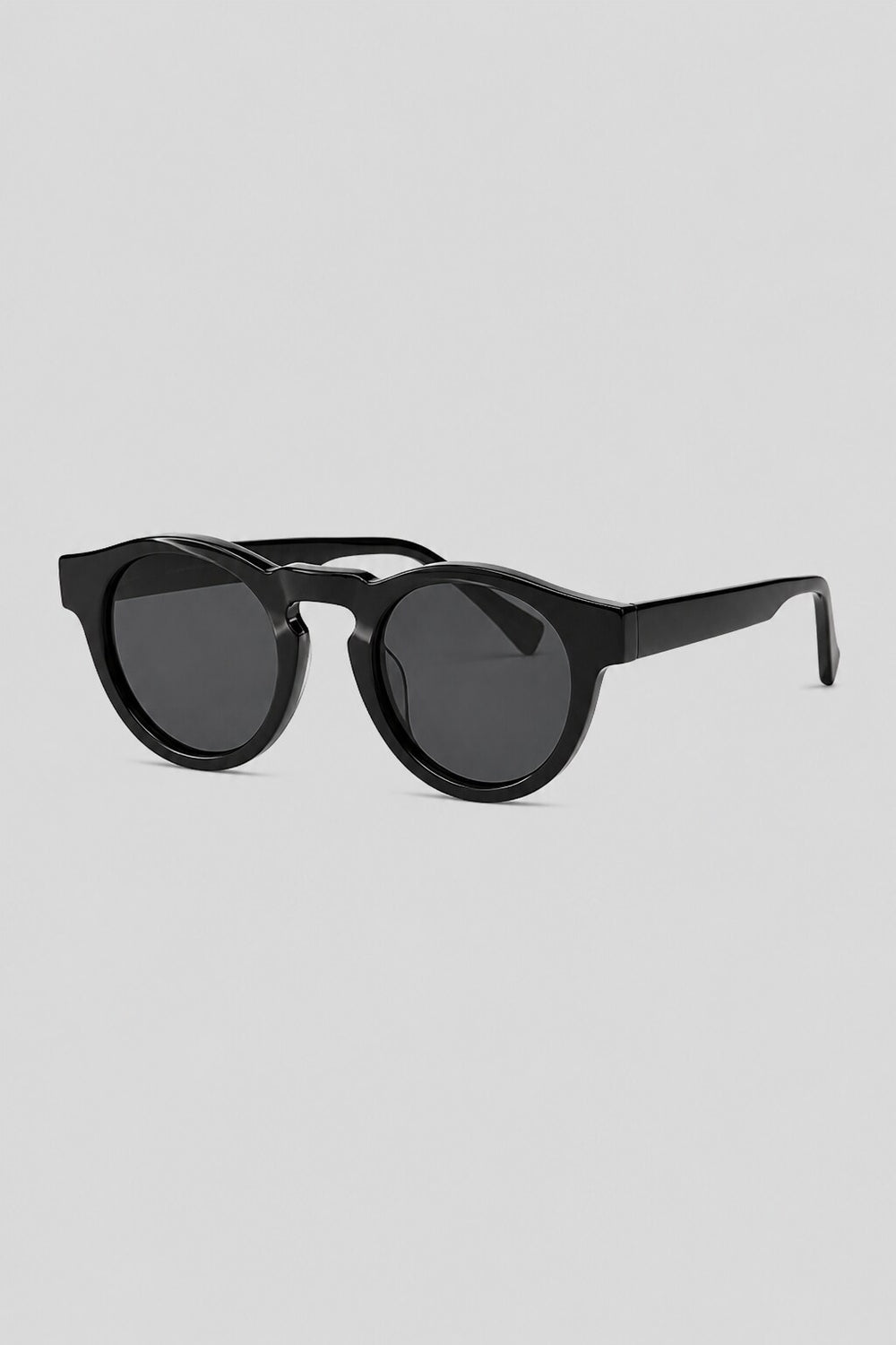 Olivier Marel Lugano '96 black polarized round sunglasses, side profile, unisex fit
