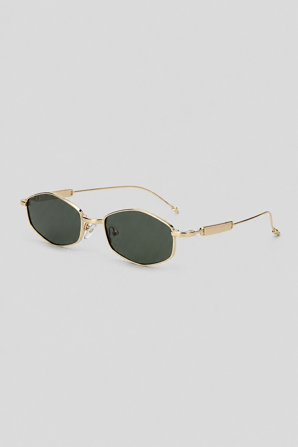 Olivier Marel Madeira '22 gold polarized oval sunglasses, side profile, unisex fit