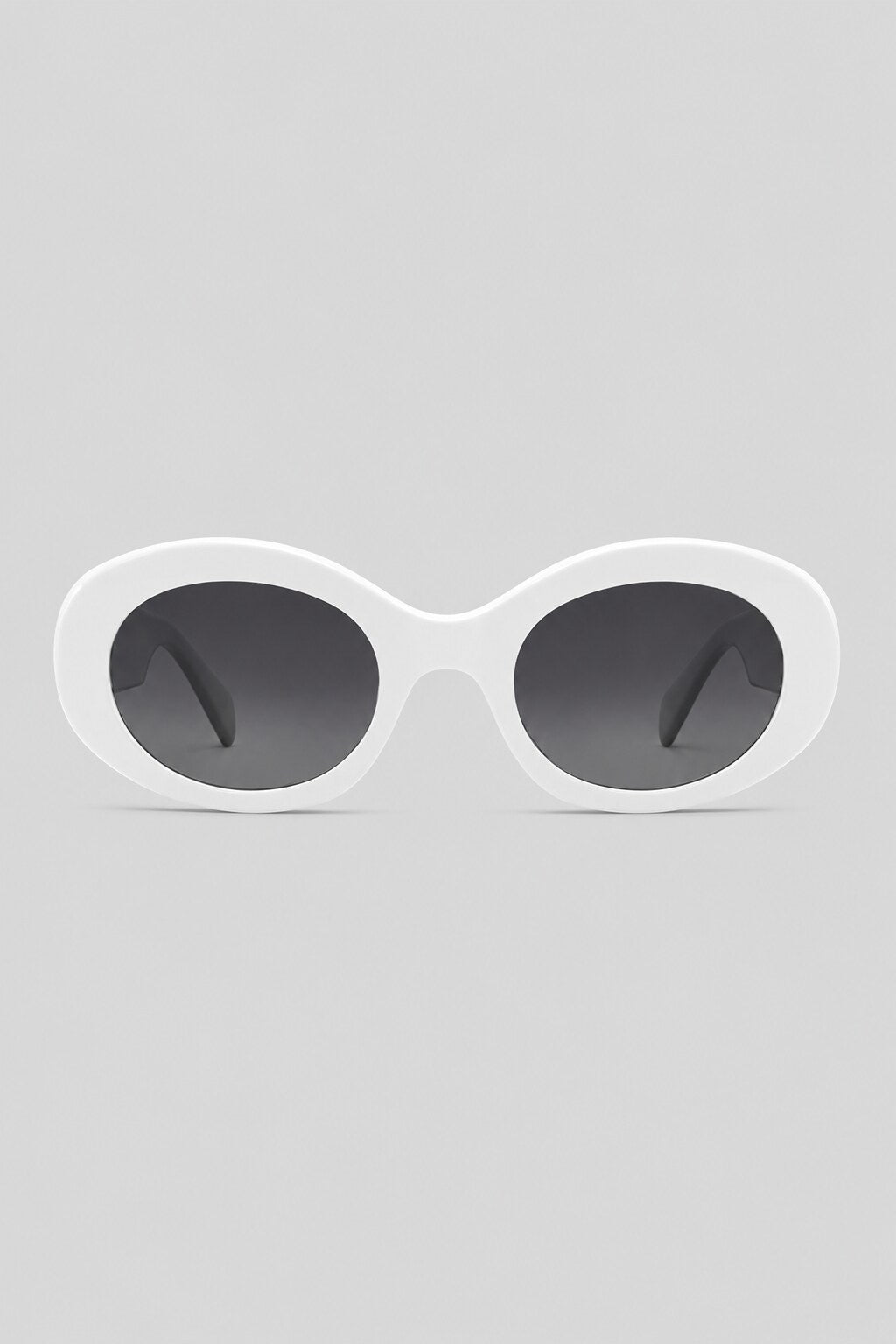 Olivier Marel Malaga '17 white oval sunglasses in acetate, front view