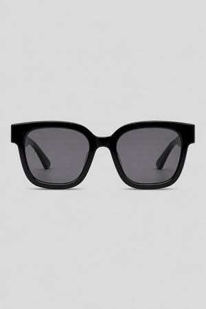 Olivier Marel Naxos '46 black polarized square sunglasses in acetate, front view