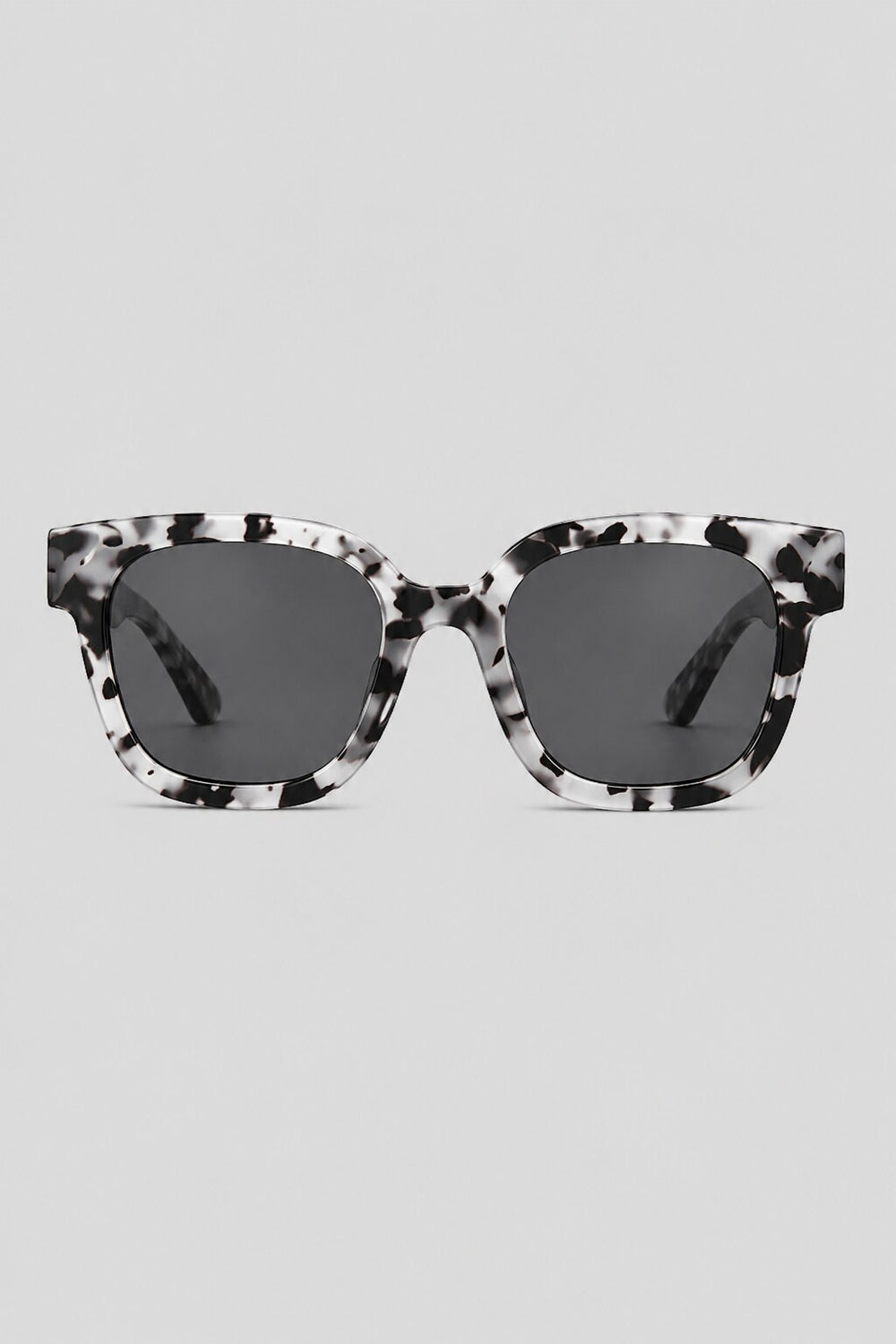 Olivier Marel Naxos '46 gray tortoise polarized square sunglasses in acetate, front view