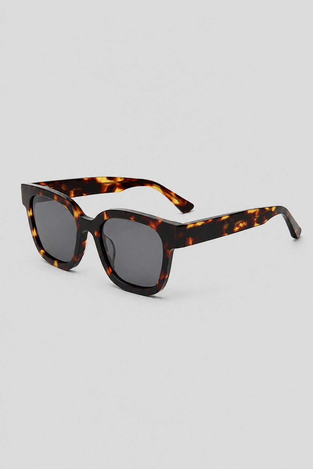 Olivier Marel Naxos '46 tortoiseshell polarized square sunglasses, side profile, unisex fit