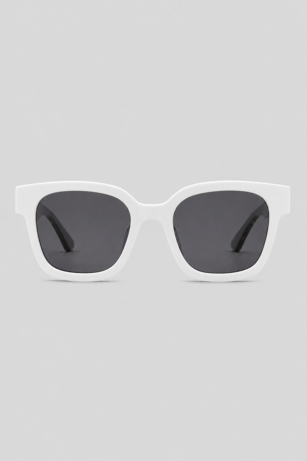 Olivier Marel Naxos '46 white polarized square sunglasses in acetate, front view