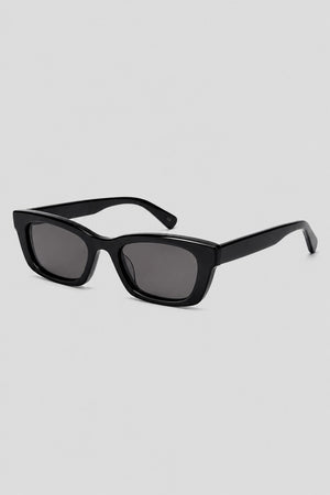 Olivier Marel Portofino '88 black polarized square sunglasses in acetate, front view