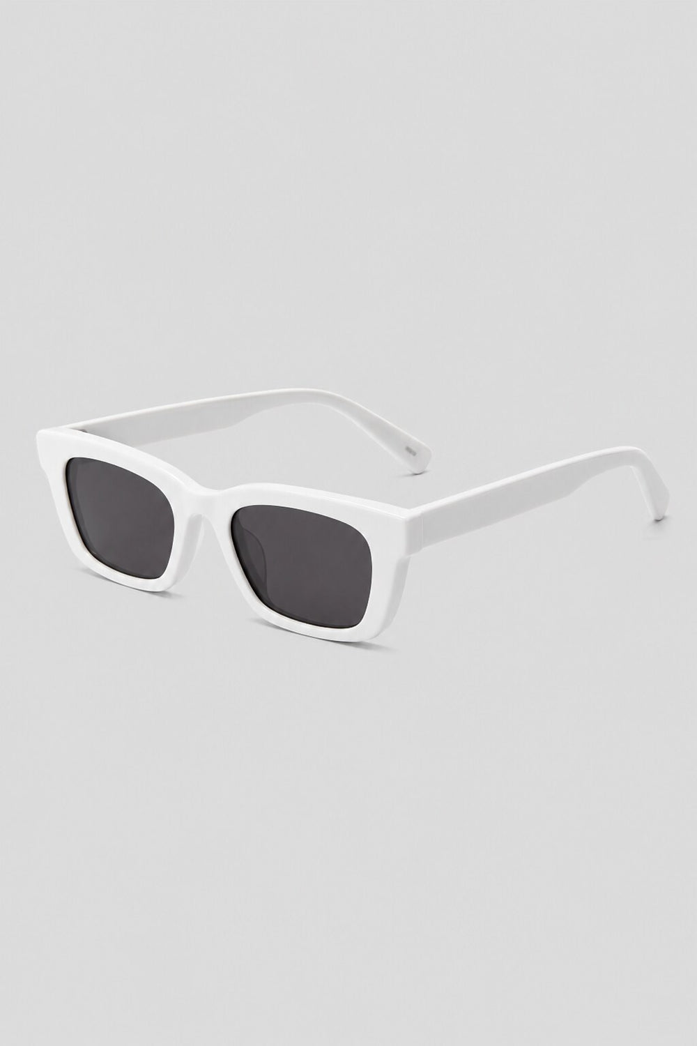 Olivier Marel Portofino '88 white polarized square sunglasses, side profile, unisex fit