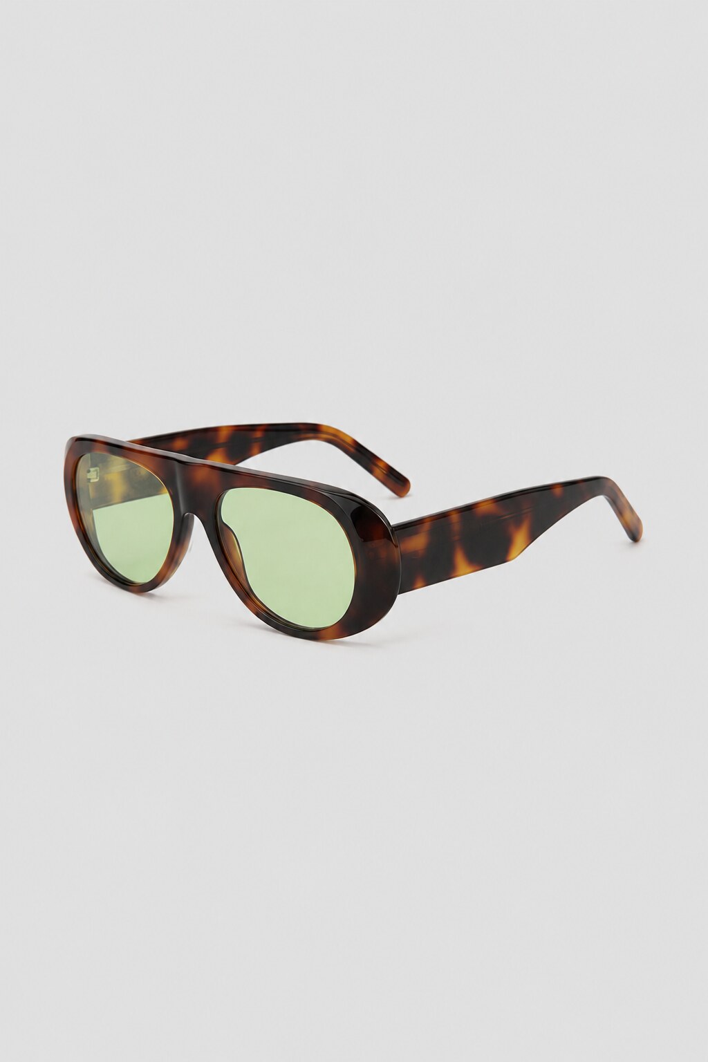 Olivier Marel Ravello '77 green tortoise aviator sunglasses, side profile, men's fit
