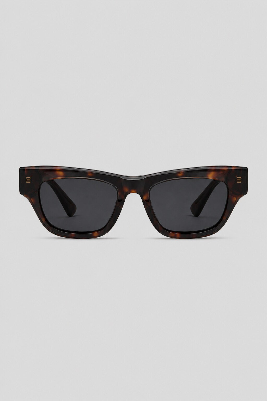 Olivier Marel Seefeld '64 brown polarized square sunglasses in acetate, front view
