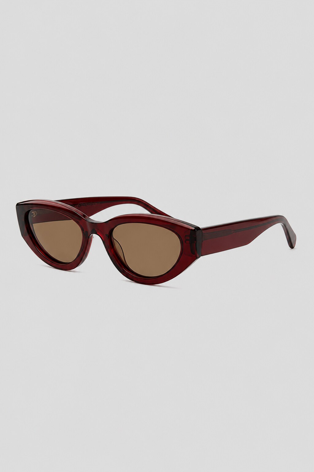 Olivier Marel Sitges '74 burgundy polarized cat-eye sunglasses in acetate, front view