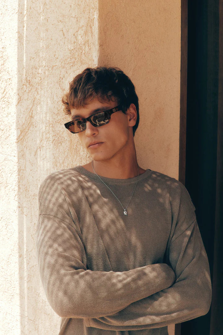 Sunglasses test boys