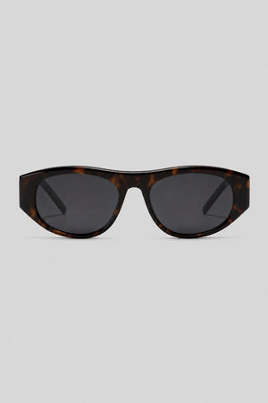 Olivier Marel Tignes '28 black polarized oval sunglasses, side profile, women's fit