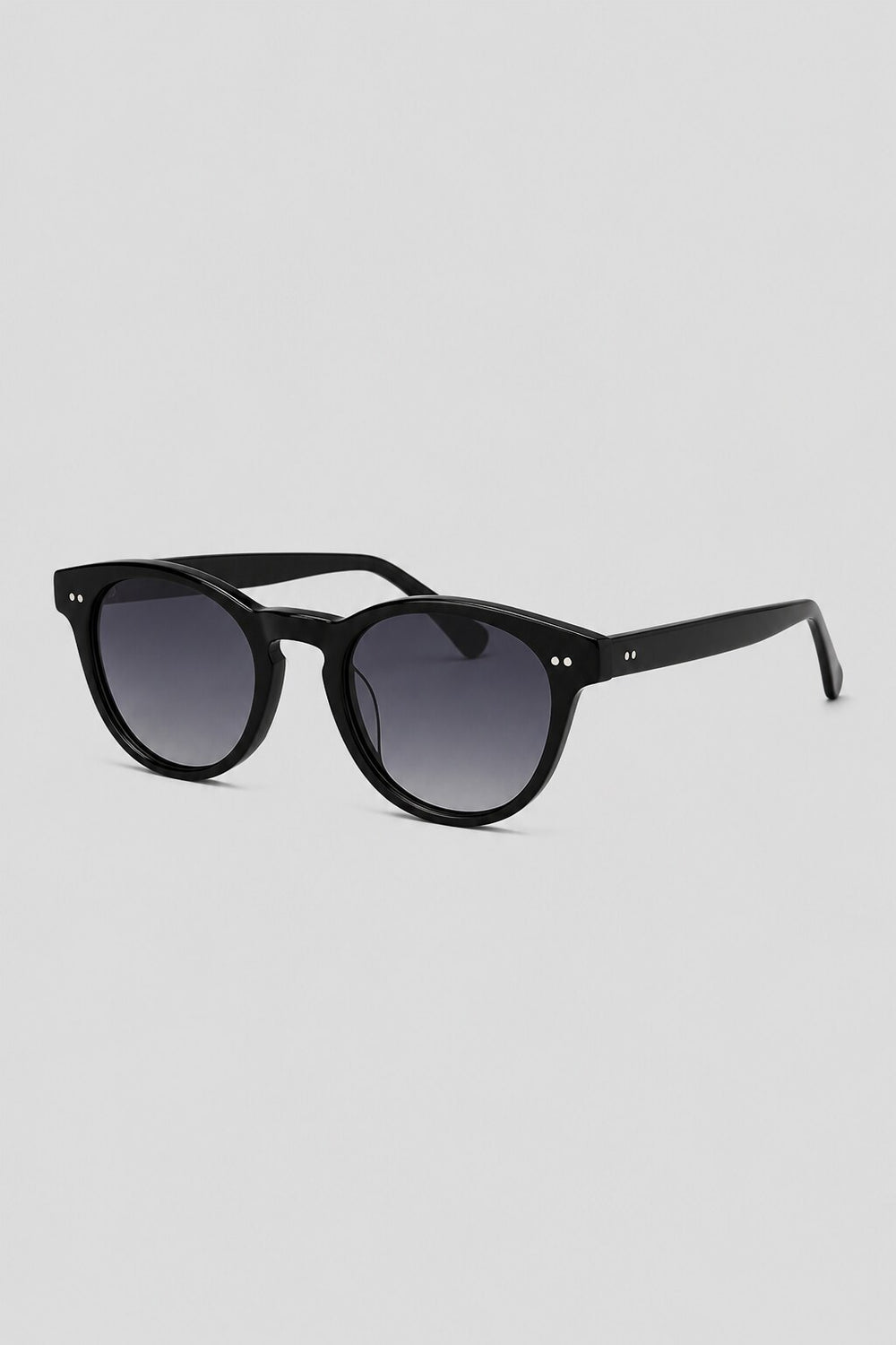 Olivier Marel Wengen '71 black round sunglasses, side profile, unisex fit